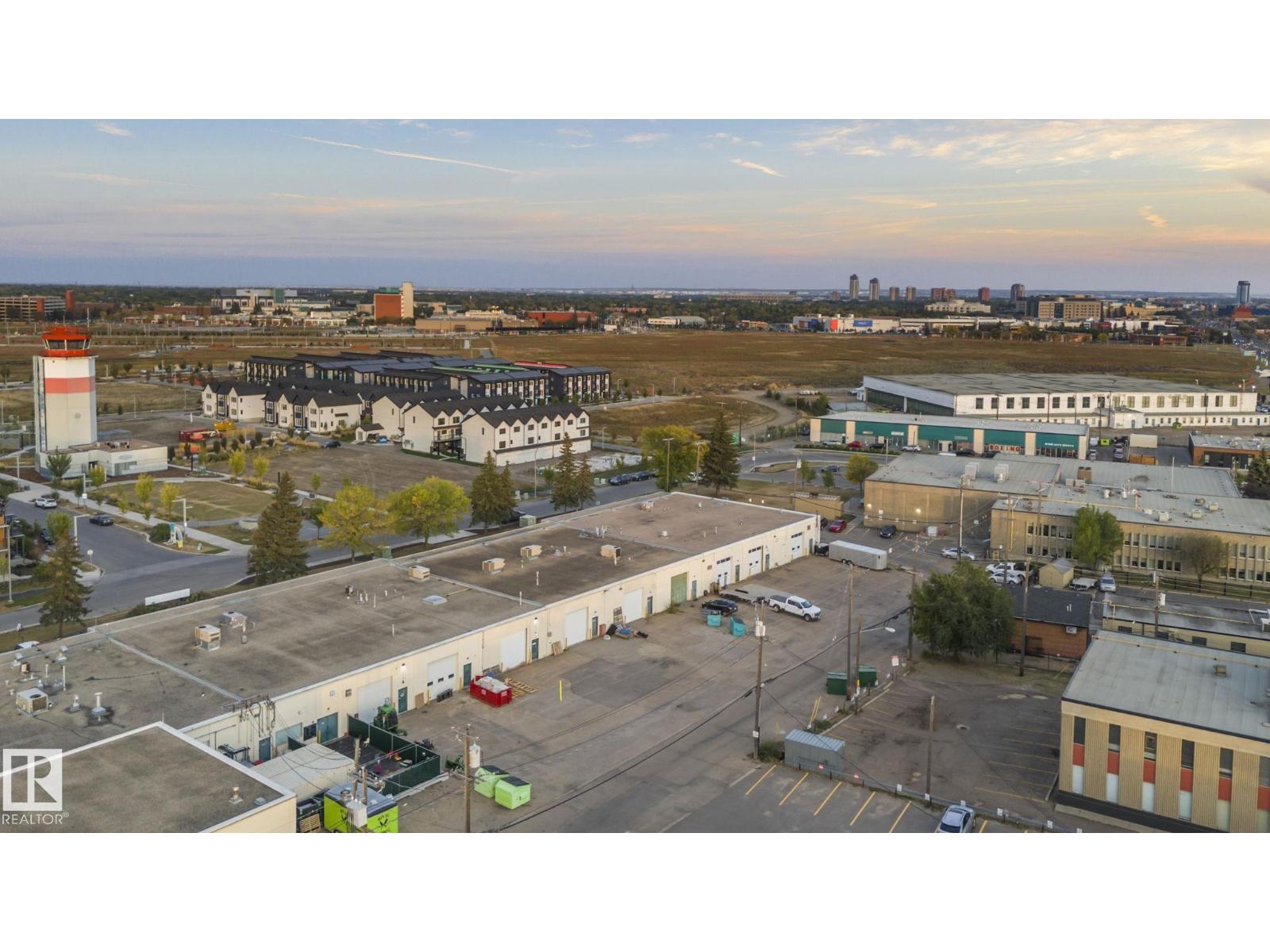 28,30 Airport Road Nw, Edmonton, Alberta  T5G 0W7 - Photo 10 - E4459782