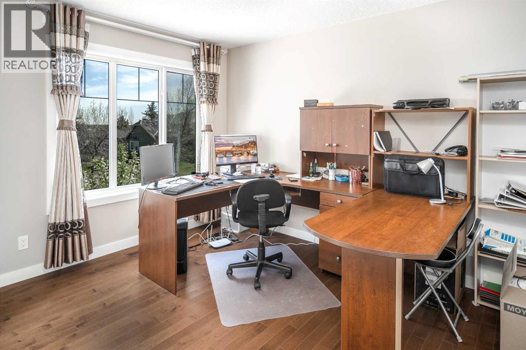 767 Shawnee Drive Sw, Calgary, Alberta  T2Y 1V6 - Photo 29 - A2258396