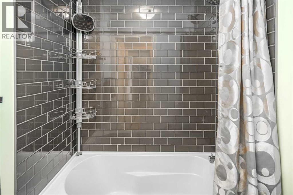 767 Shawnee Drive Sw, Calgary, Alberta  T2Y 1V6 - Photo 31 - A2258396