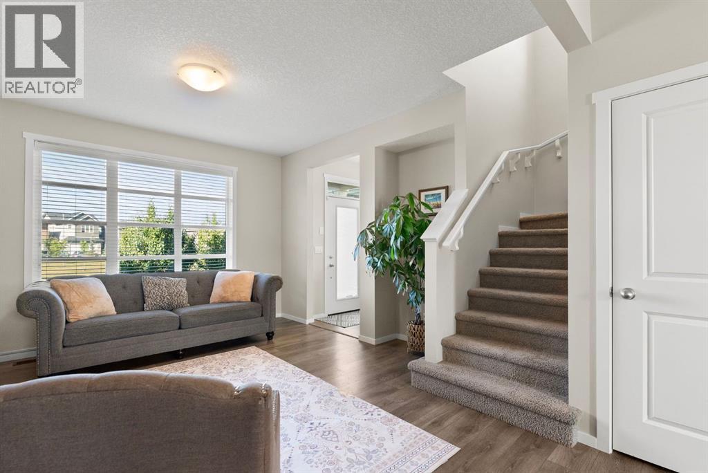 187 Savanna Parade Ne, Calgary, Alberta  T3J 0W1 - Photo 3 - A2258484