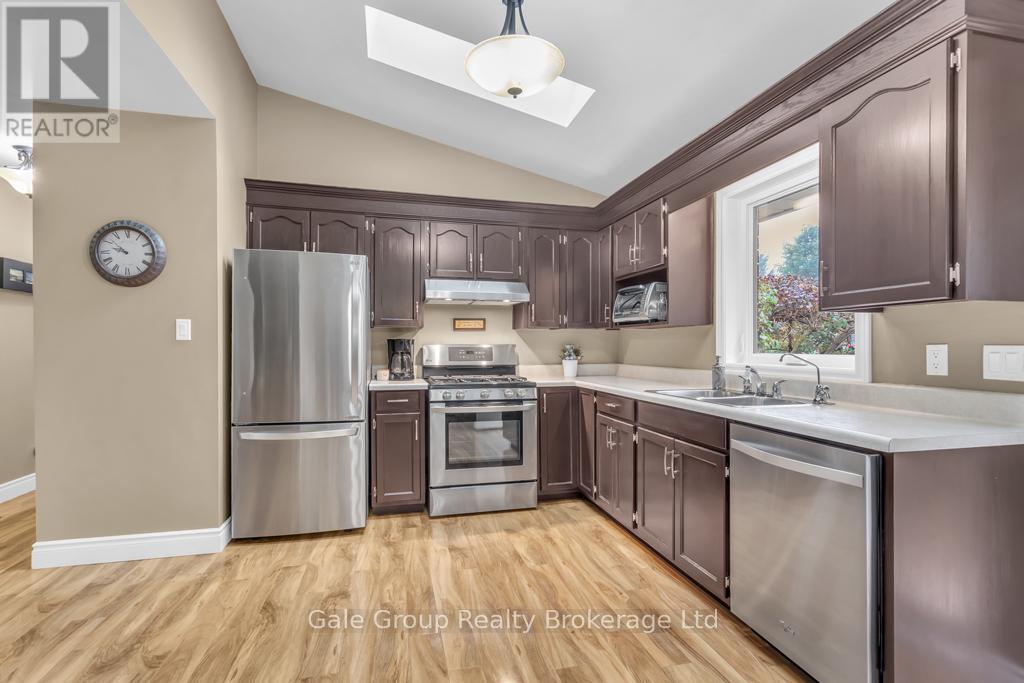 57 Mark Crescent, South-West Oxford, Ontario  N4S 7V6 - Photo 11 - X12429952