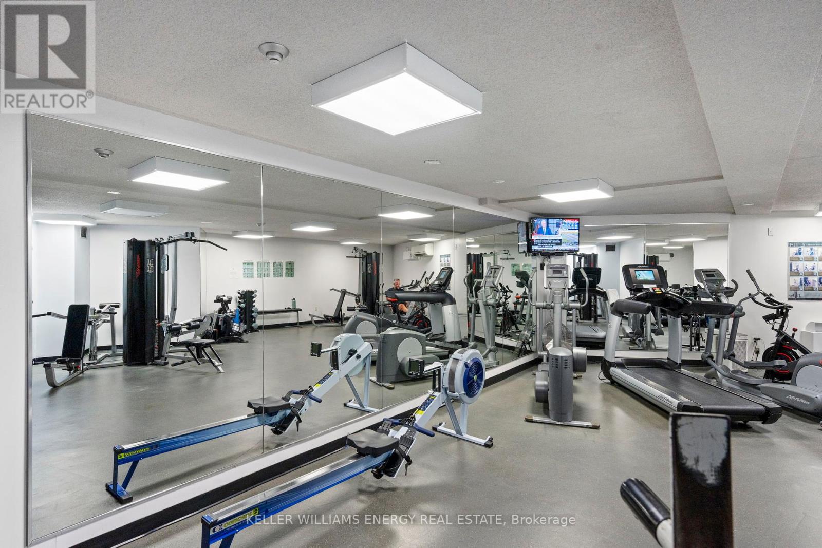 704 - 270 Queens Quay W, Toronto, Ontario  M5J 2N4 - Photo 28 - C12428096