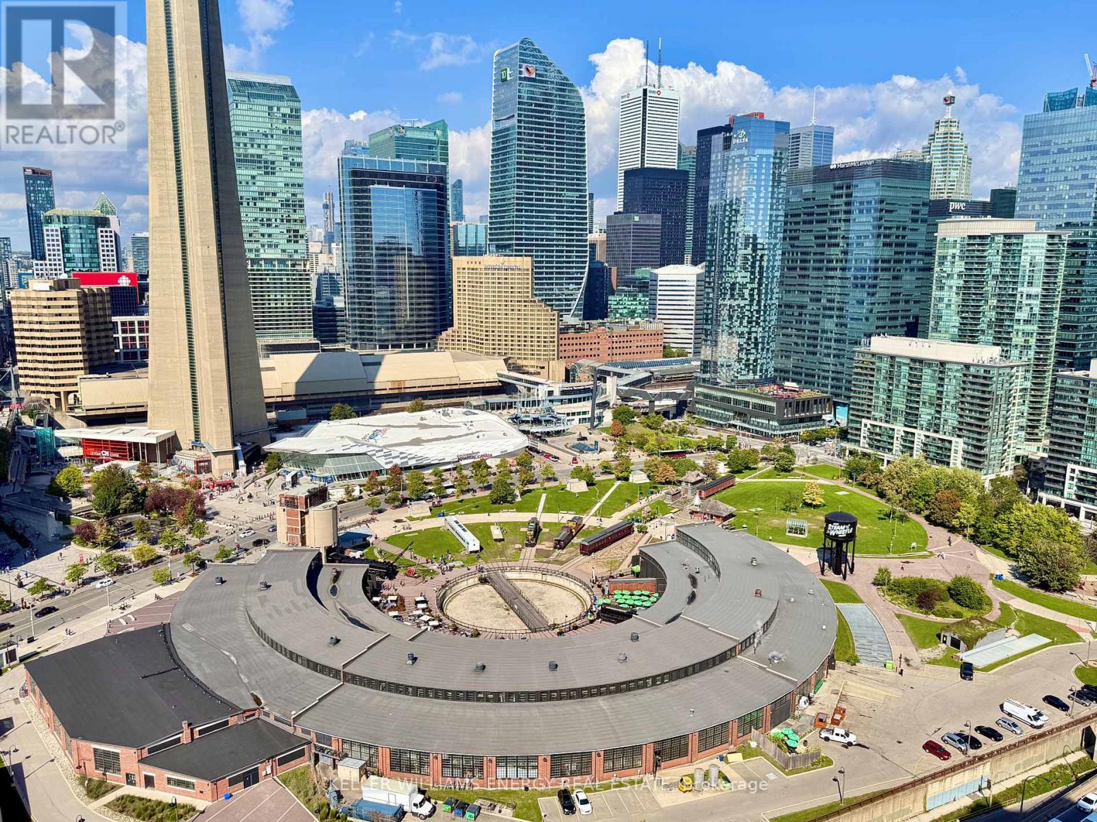 704 - 270 Queens Quay W, Toronto, Ontario  M5J 2N4 - Photo 33 - C12428096
