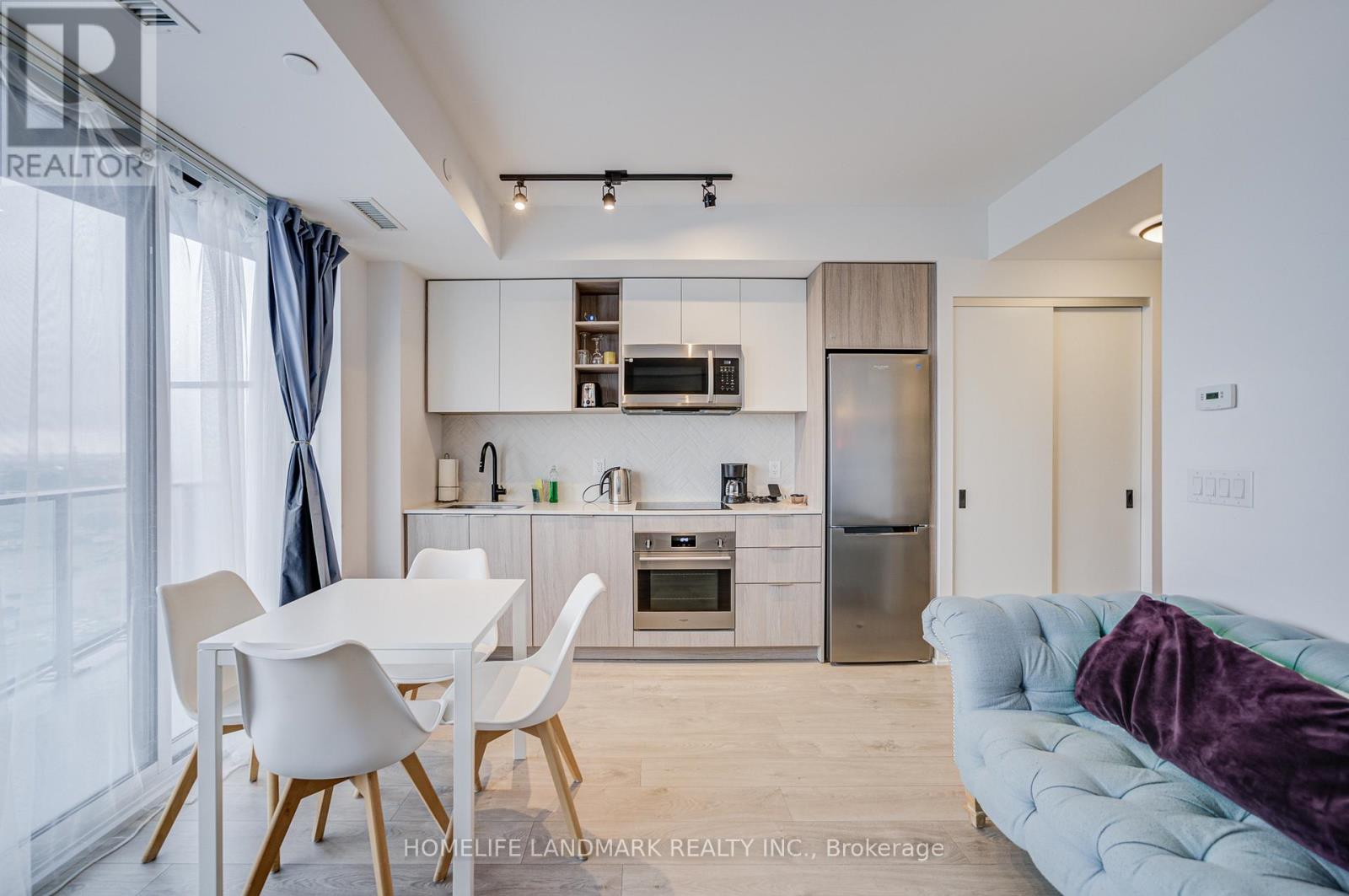 1410 - 36 Zorra Street, Toronto, Ontario  M8Z 0G5 - Photo 4 - W12428763