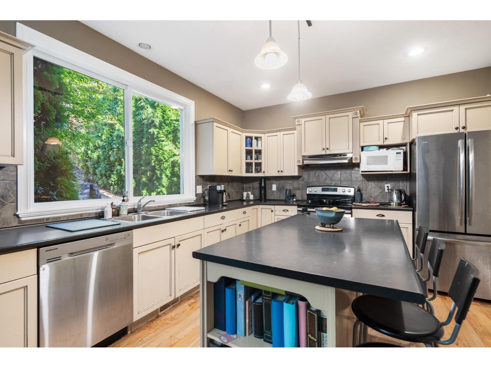 3320 Harvest Drive, Abbotsford, British Columbia  V3G 2Y6 - Photo 6 - R3048274