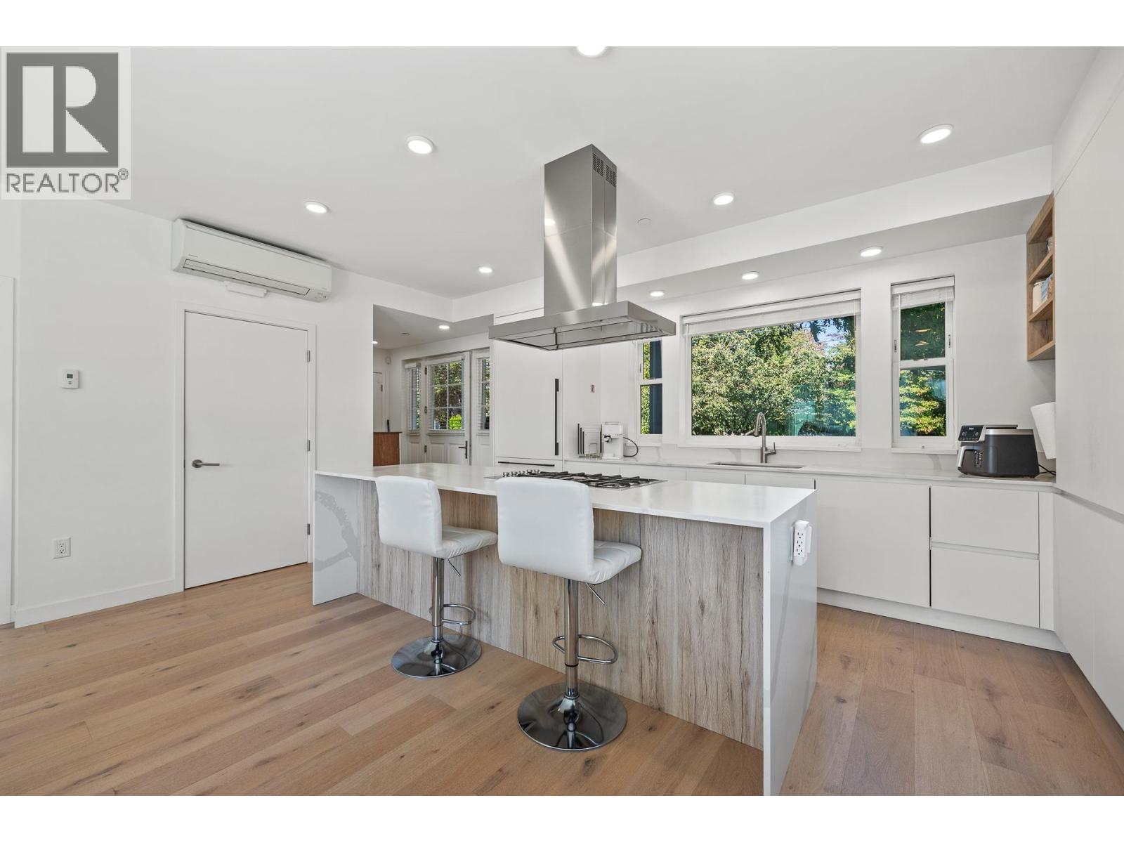 1312 W 57th Avenue, Vancouver, British Columbia  V6P 1S8 - Photo 8 - R3052739