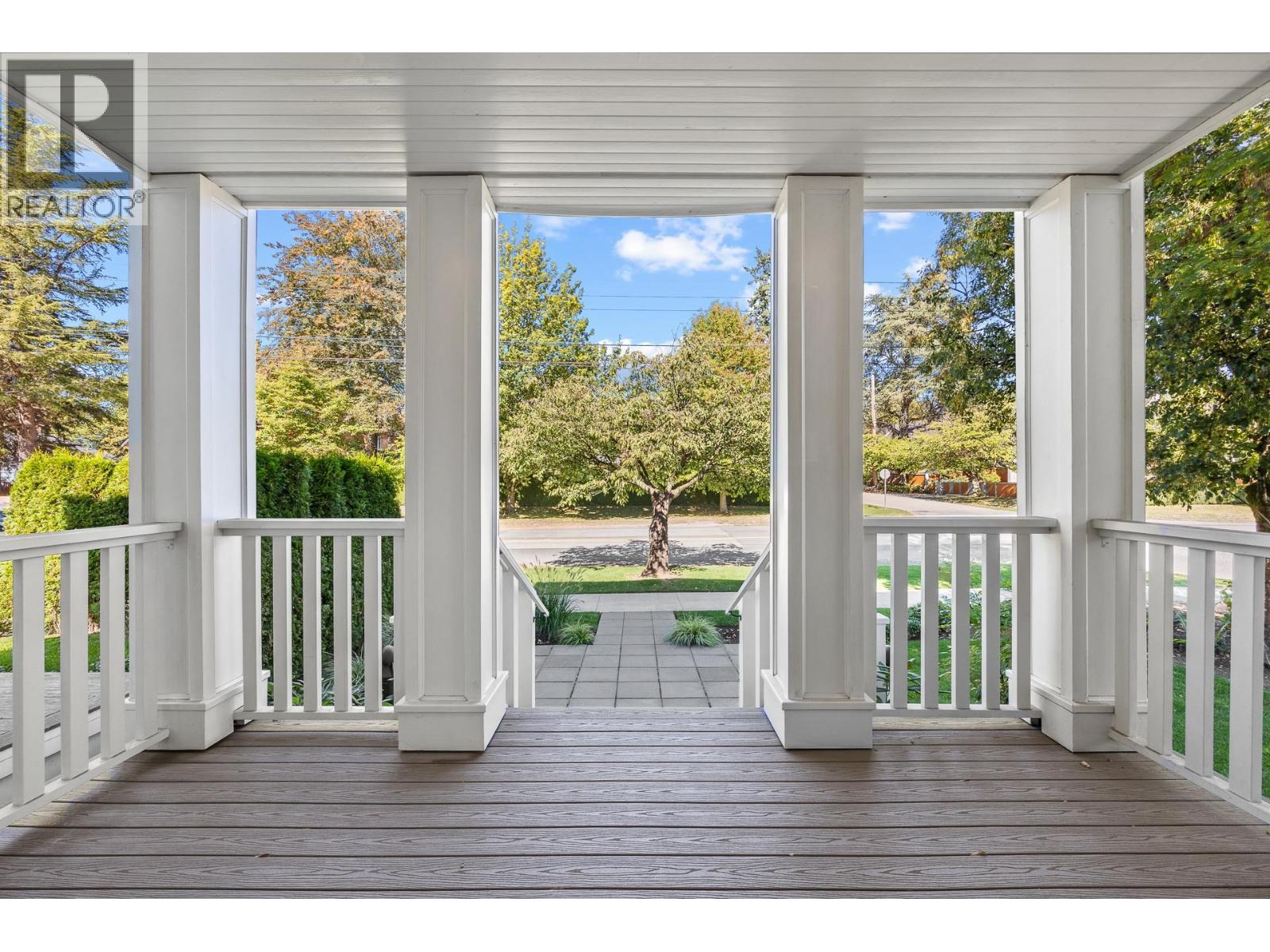 1312 W 57th Avenue, Vancouver, British Columbia  V6P 1S8 - Photo 3 - R3052739