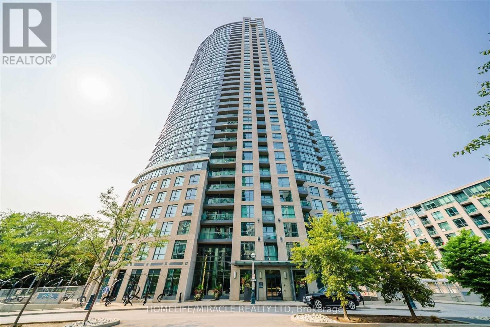 203 - 219 Fort York Boulevard, Toronto, Ontario  M5V 1B1 - Photo 2 - C12430037