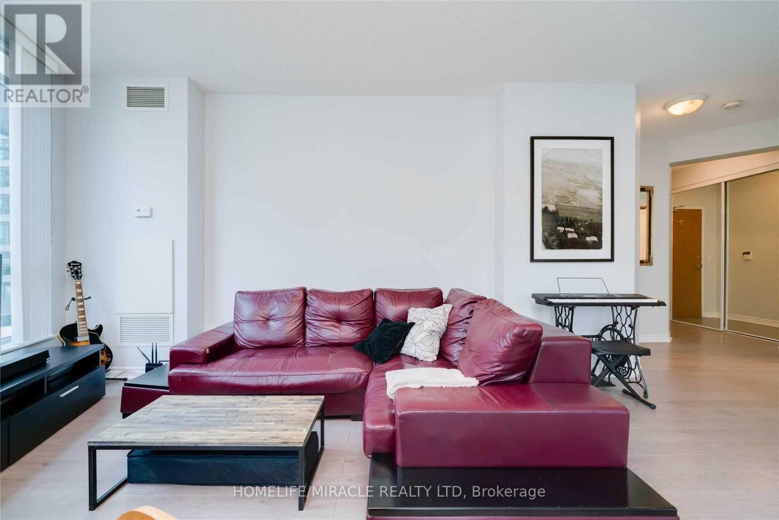 203 - 219 Fort York Boulevard, Toronto, Ontario  M5V 1B1 - Photo 25 - C12430037