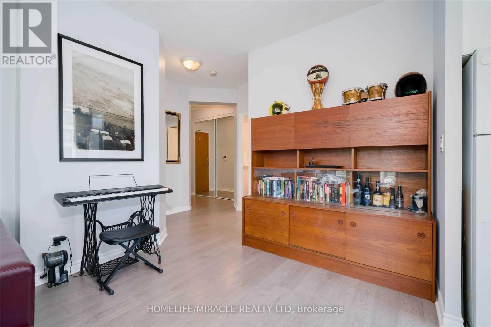 203 - 219 Fort York Boulevard, Toronto, Ontario  M5V 1B1 - Photo 26 - C12430037