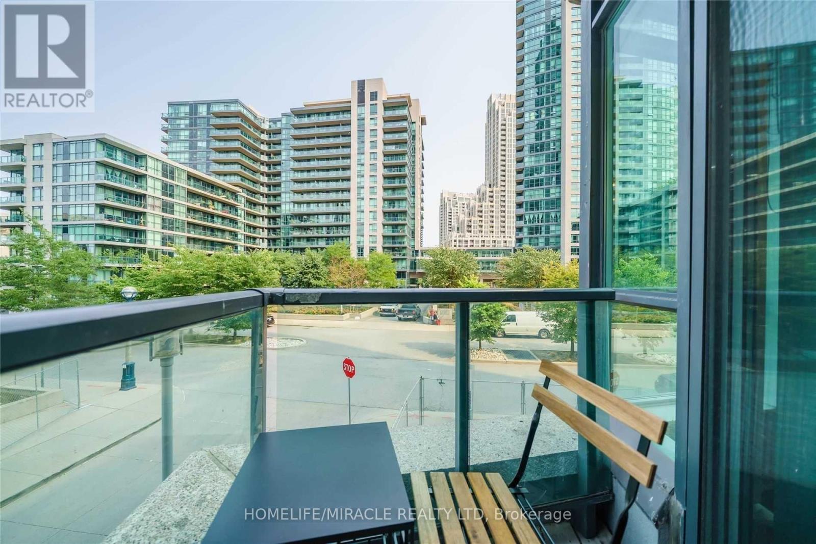 203 - 219 Fort York Boulevard, Toronto, Ontario  M5V 1B1 - Photo 35 - C12430037