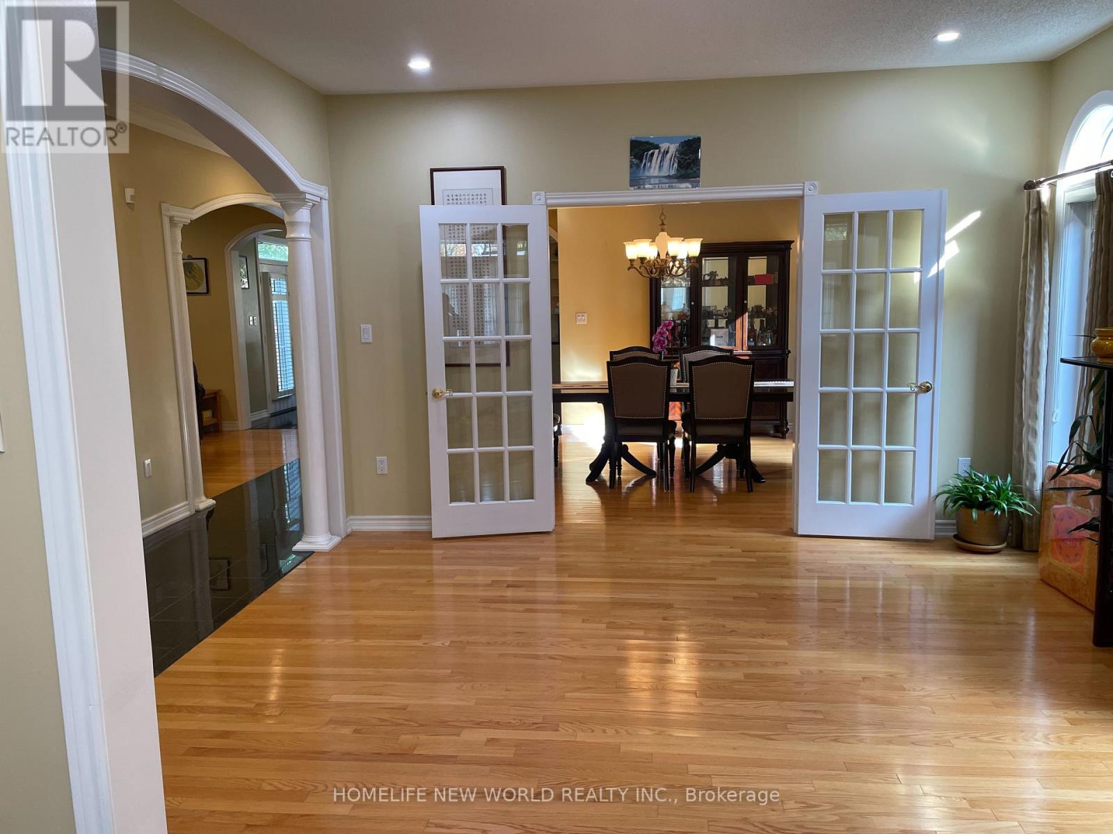 39 Green Meadows Circle, Toronto (Don Valley Village), Ontario  M2J 5G6 - Photo 9 - C12416722