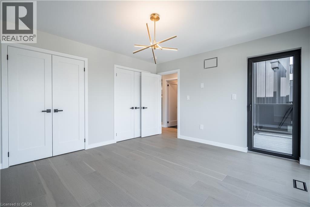 93 Oak Street, Cambridge, Ontario  N1R 4L3 - Photo 35 - 40774135