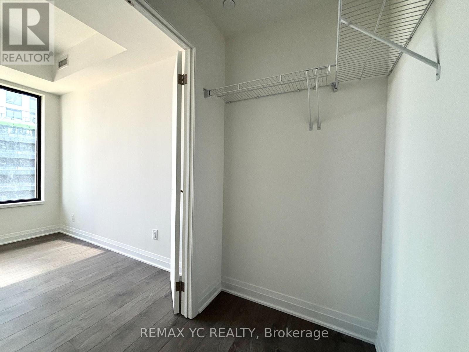 1610 - 4015 The Exchange, Mississauga, Ontario  L5B 1M7 - Photo 13 - W12430049