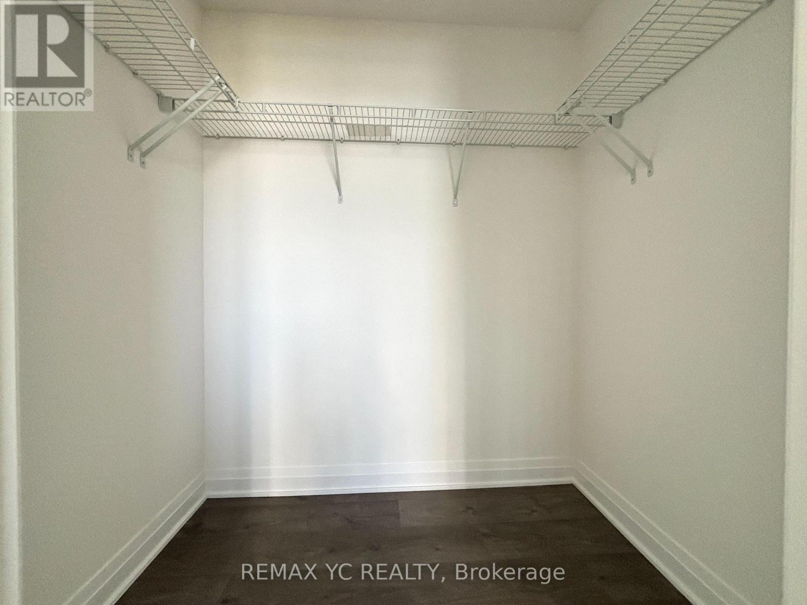 1610 - 4015 The Exchange, Mississauga, Ontario  L5B 1M7 - Photo 14 - W12430049