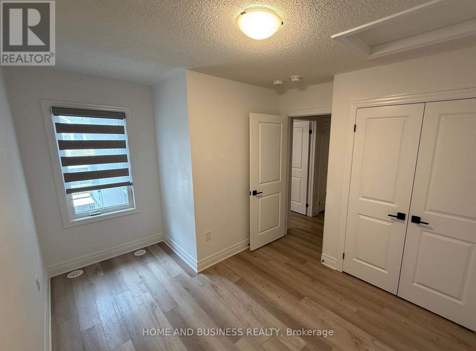 43 - 1317 Leriche Way, Milton, Ontario  L9E 0H5 - Photo 9 - W12430066