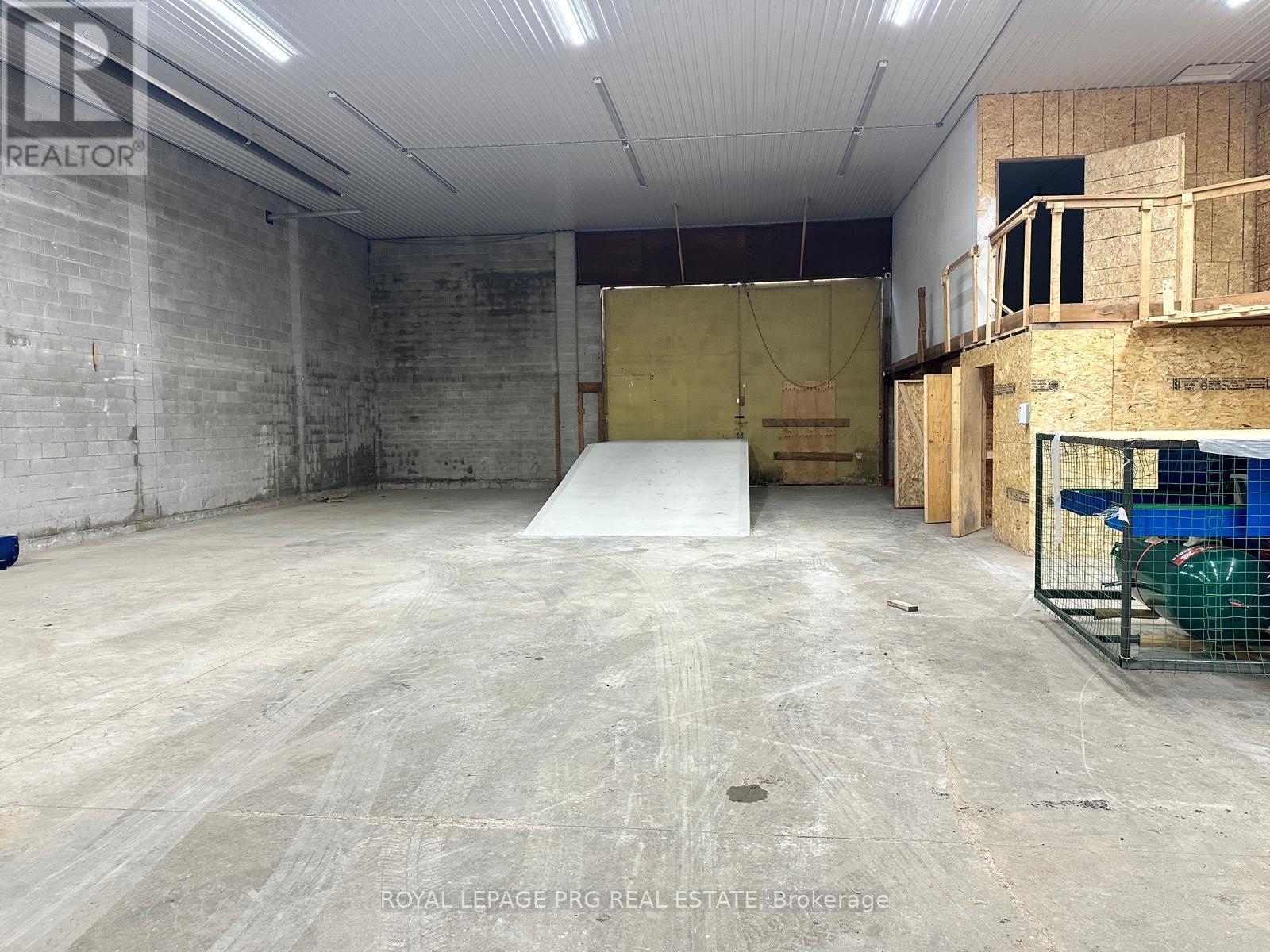 31 Thames Street S, Ingersoll, Ontario  N5C 2S8 - Photo 31 - X12430067