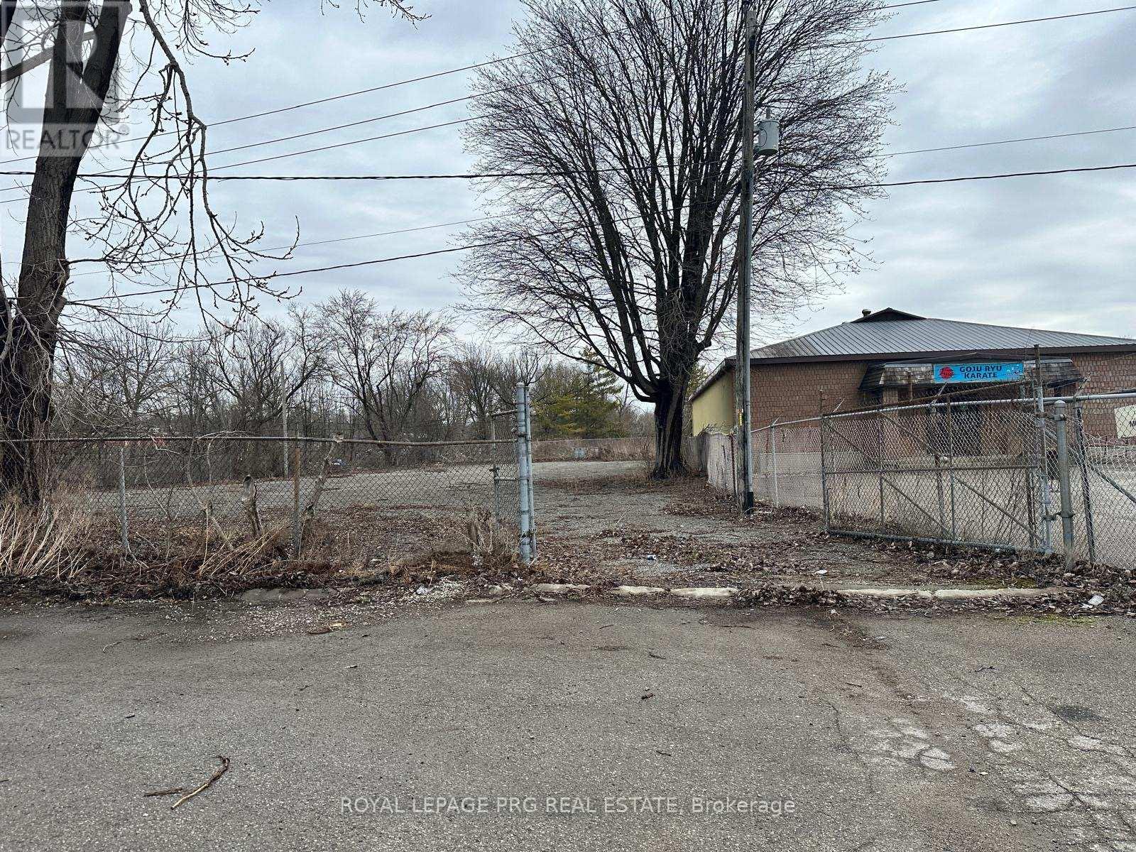 31 Thames Street S, Ingersoll, Ontario  N5C 2S8 - Photo 35 - X12430067