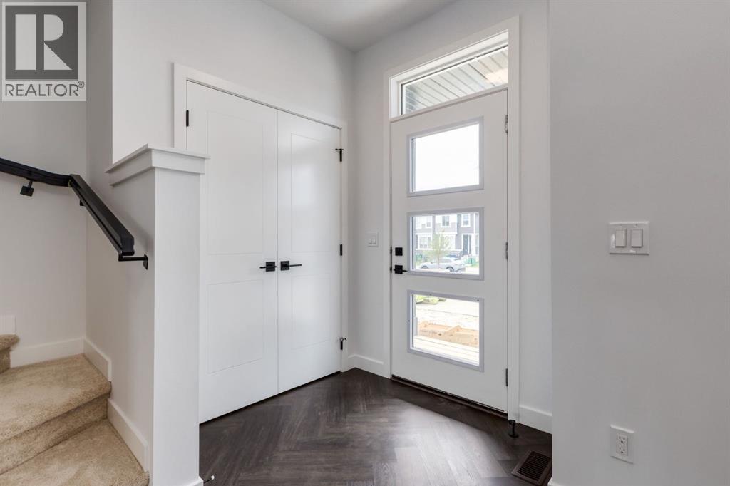 291 Sora Boulevard Se, Calgary, Alberta  T3S 0M1 - Photo 4 - A2260454
