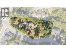 918 walfred Rd Walfred
