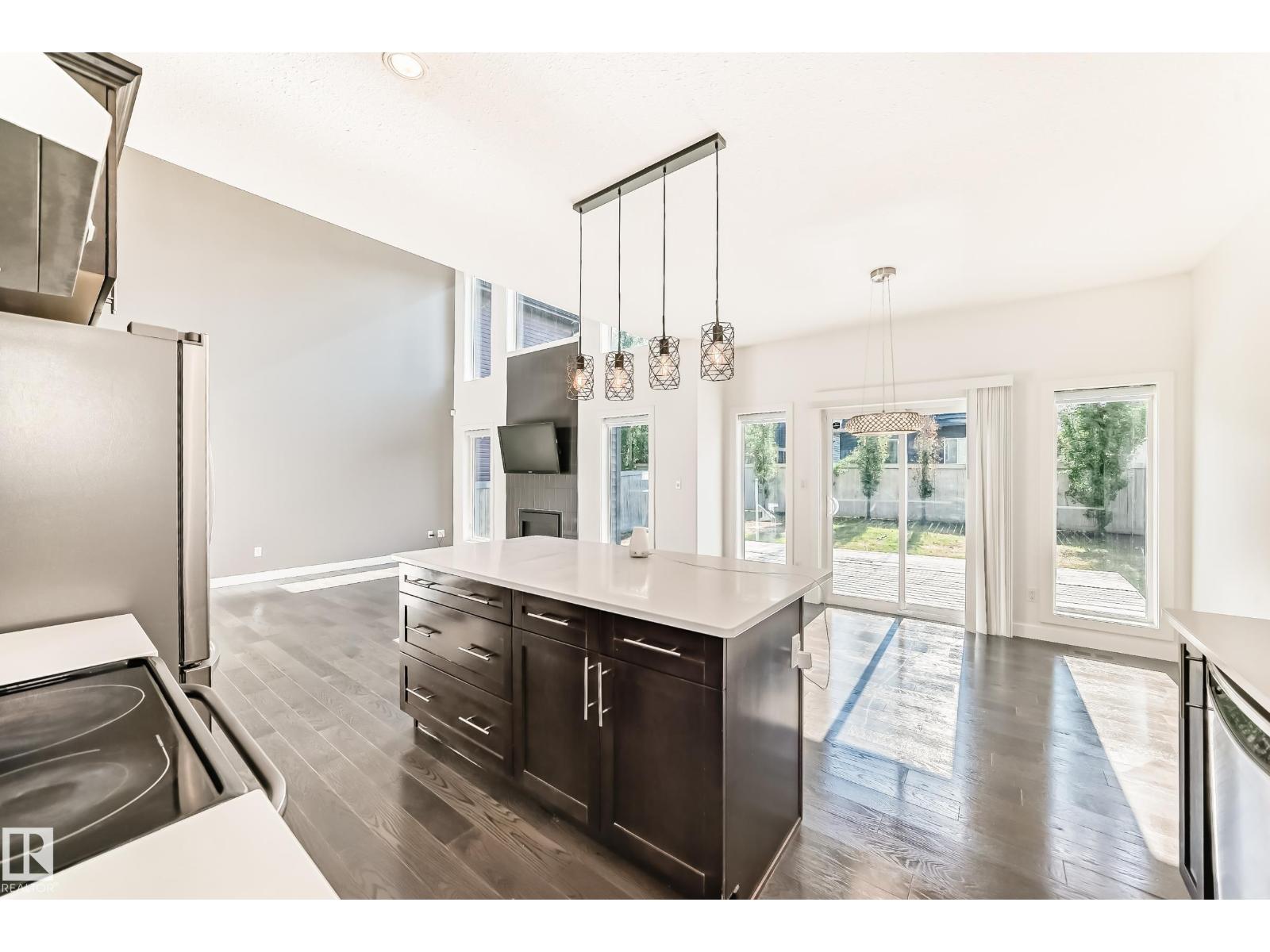 3313 Kidd Cl Sw, Edmonton, Alberta  T6W 2P7 - Photo 10 - E4459786