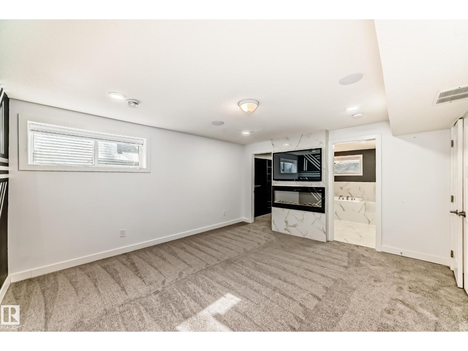 3313 Kidd Cl Sw, Edmonton, Alberta  T6W 2P7 - Photo 3 - E4459786