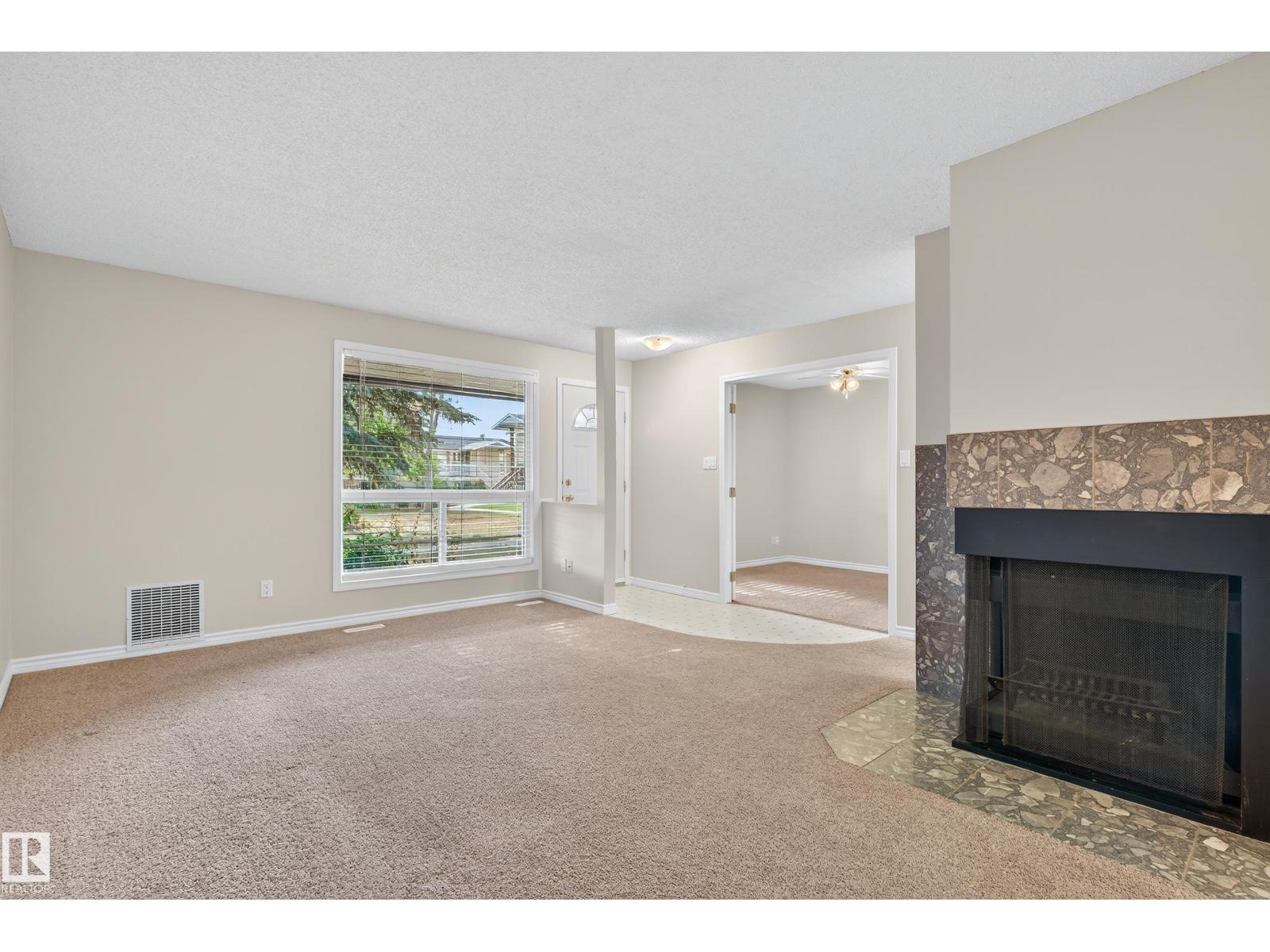 1174 Saddleback Rd Nw, Edmonton, Alberta  T6J 4Z4 - Photo 19 - E4459788