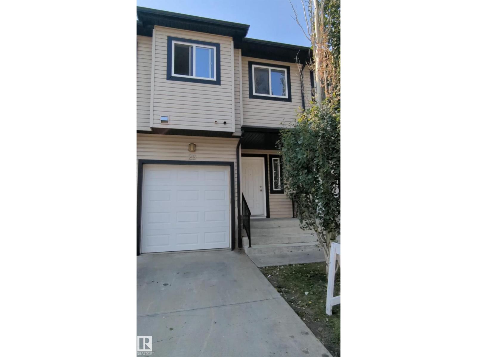 #25 1820 34 AV NW, Edmonton, Alberta
