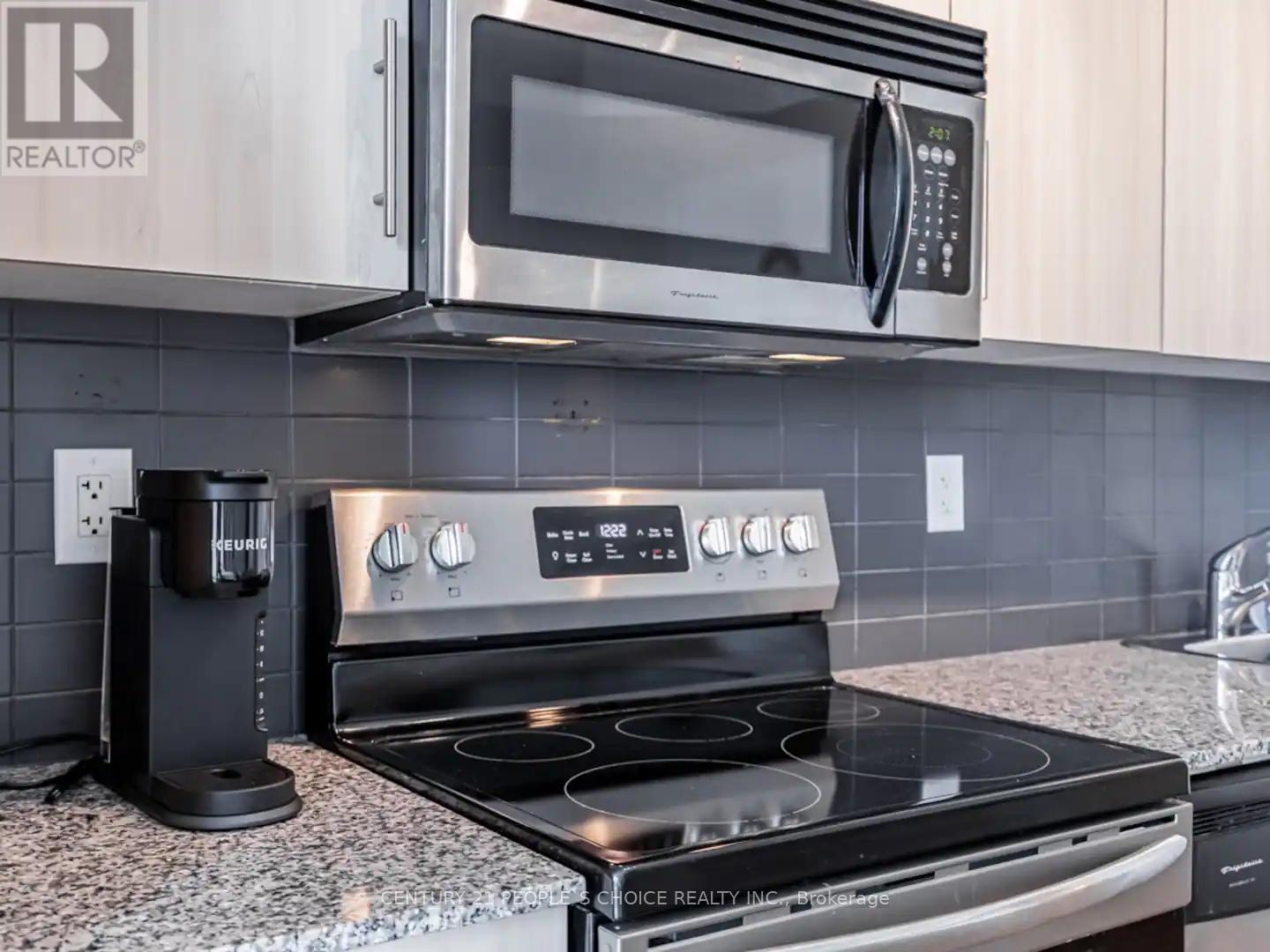 1203 - 65 Bremner Boulevard, Toronto, Ontario  M5J 0A7 - Photo 8 - C12430080