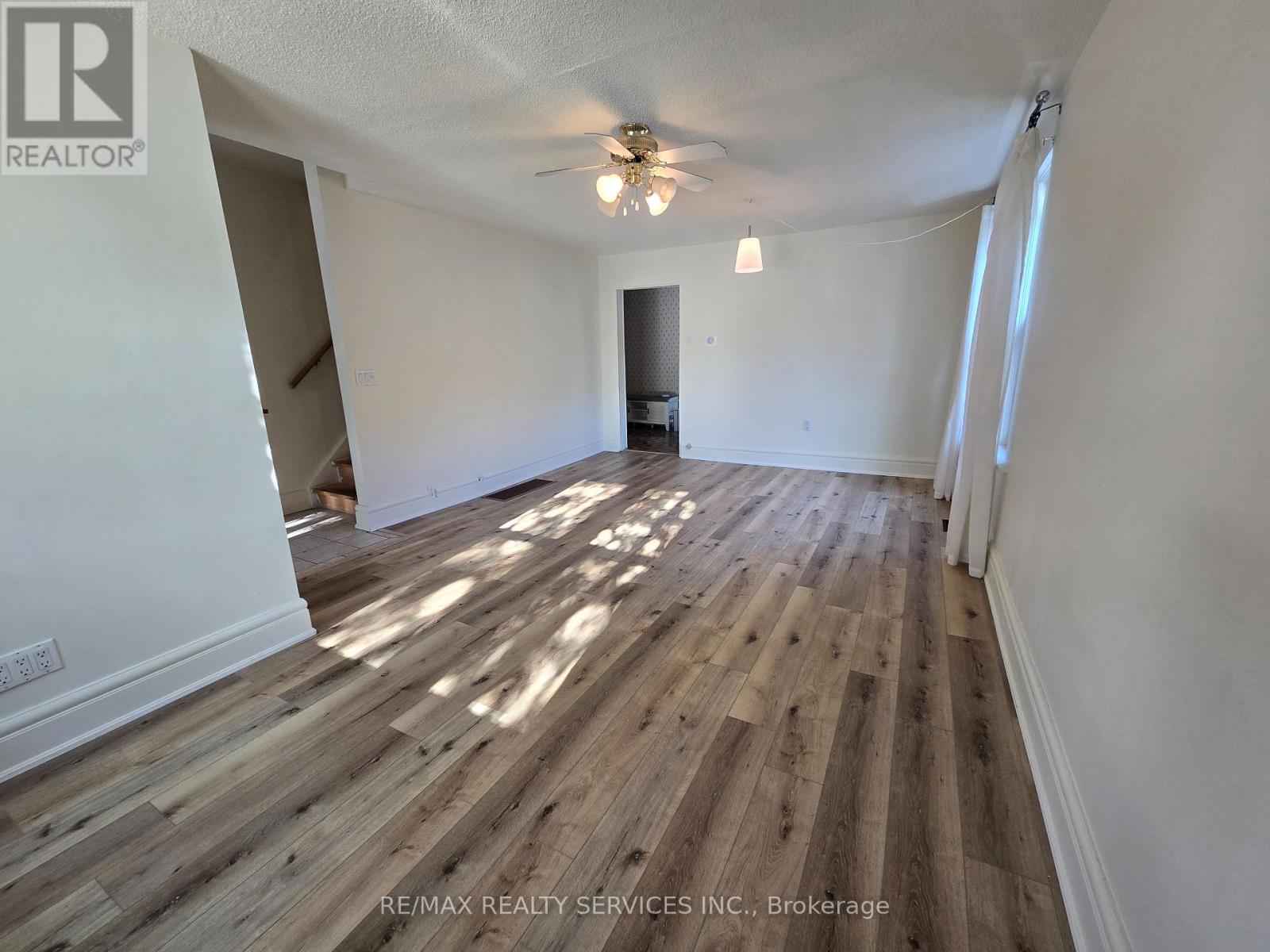82 Rosedale Avenue W, Brampton, Ontario  L6X 1K1 - Photo 5 - W12428612