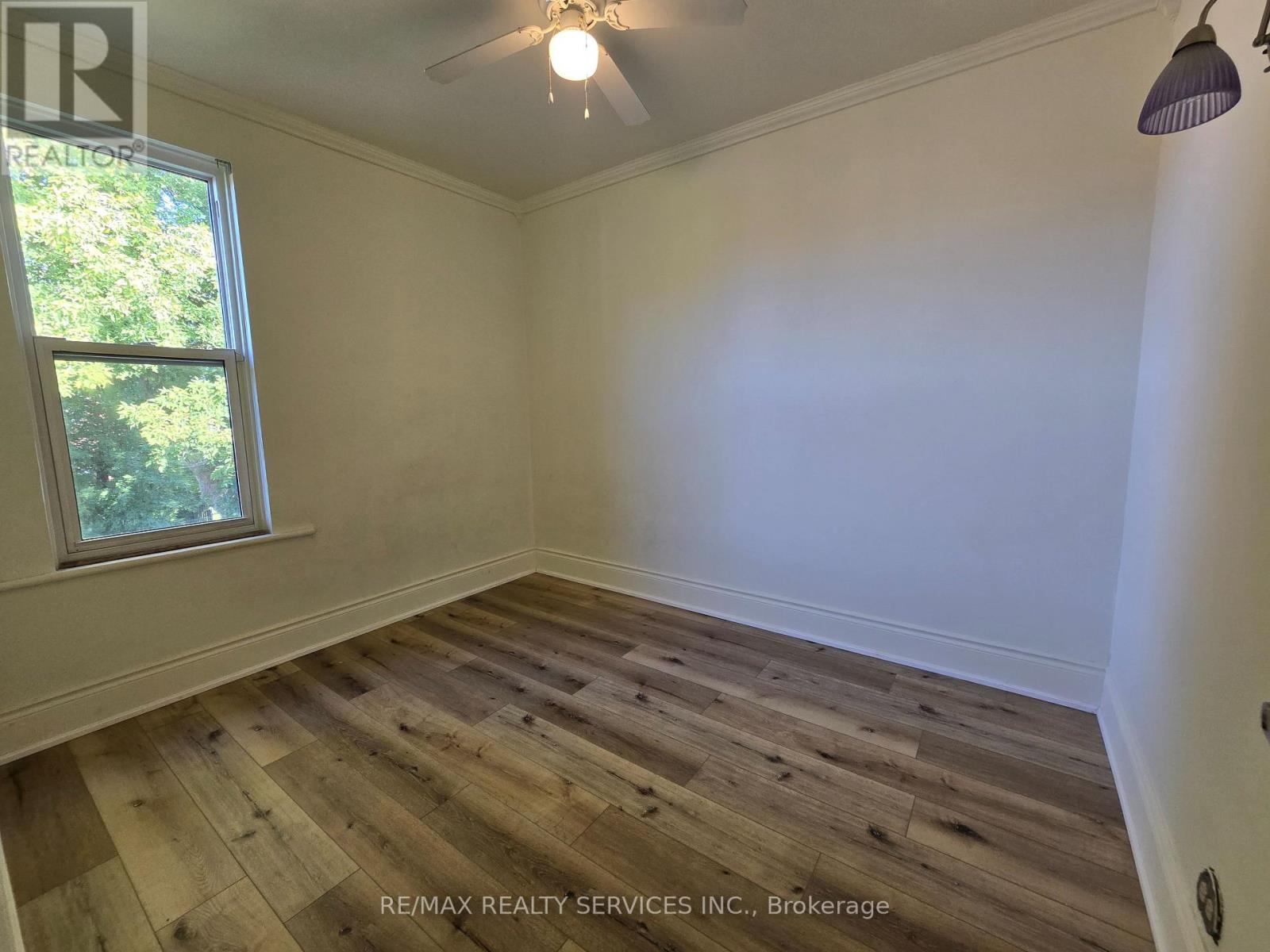 82 Rosedale Avenue W, Brampton, Ontario  L6X 1K1 - Photo 12 - W12428612
