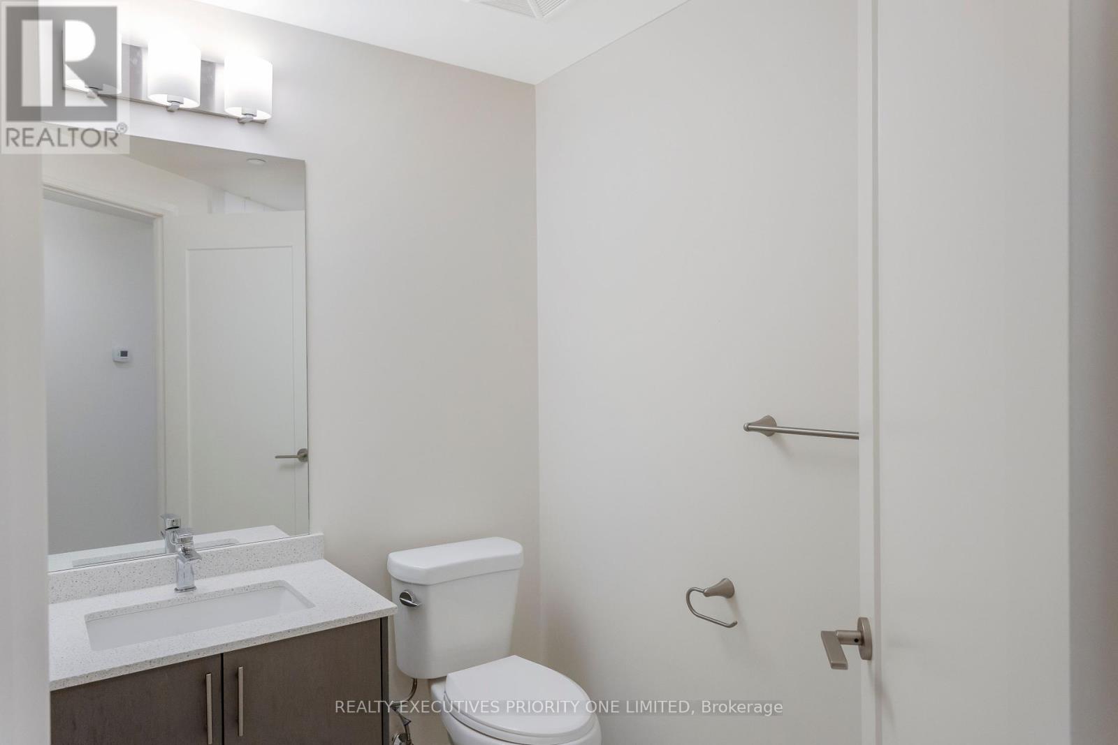 2018 - 9000 Jane Street, Vaughan, Ontario  L4K 0M6 - Photo 18 - N12430087