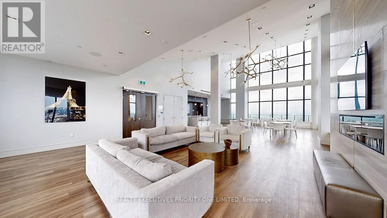 2018 - 9000 Jane Street, Vaughan, Ontario  L4K 0M6 - Photo 7 - N12430087
