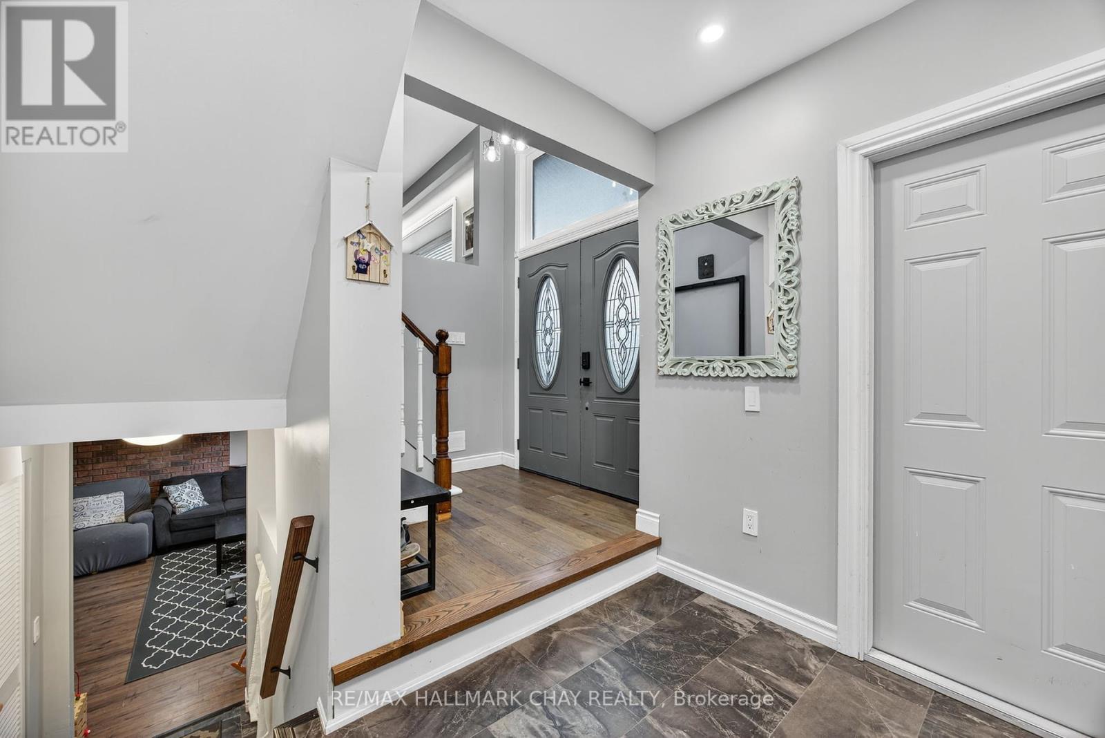 56 Briar Road, Barrie, Ontario  L4N 3M4 - Photo 26 - S12430073
