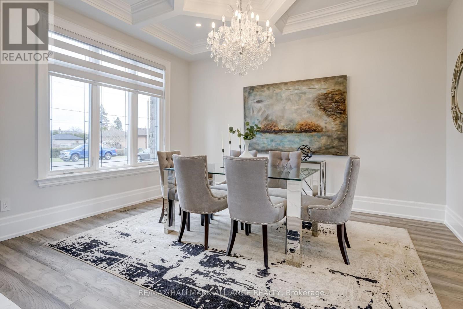 350 Weighton Drive, Oakville, Ontario  L6K 2R4 - Photo 8 - W12430075