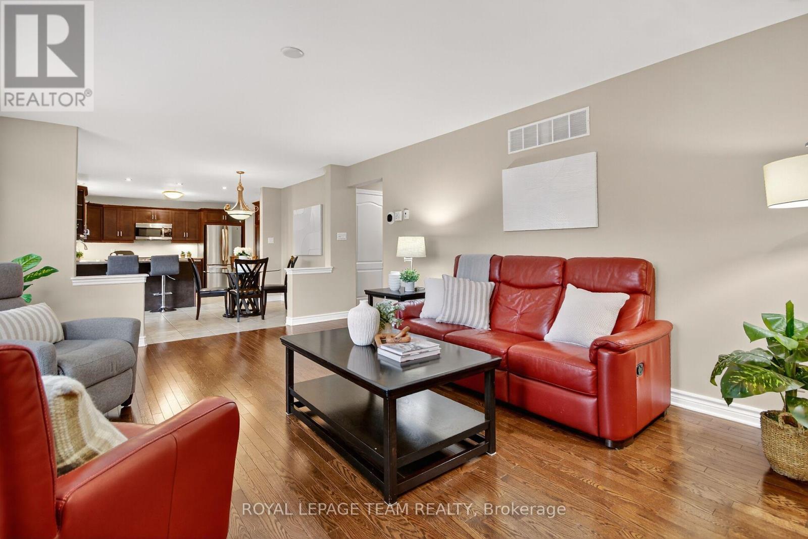 124 Comba Drive, Carleton Place, Ontario  K7C 4V7 - Photo 19 - X12430096