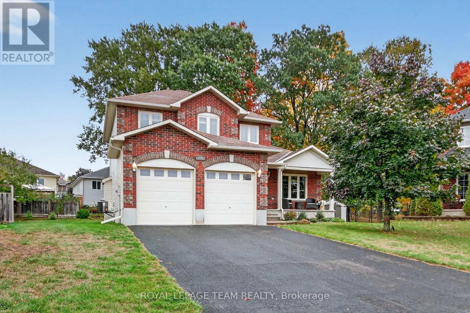 124 Comba Drive, Carleton Place, Ontario  K7C 4V7 - Photo 2 - X12430096