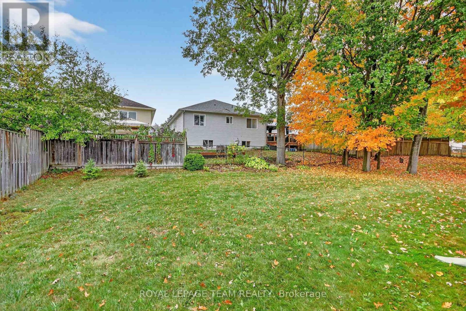 124 Comba Drive, Carleton Place, Ontario  K7C 4V7 - Photo 41 - X12430096