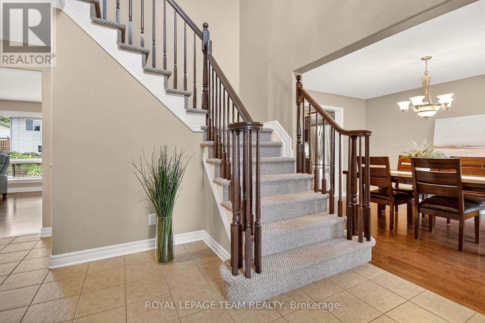 124 Comba Drive, Carleton Place, Ontario  K7C 4V7 - Photo 5 - X12430096