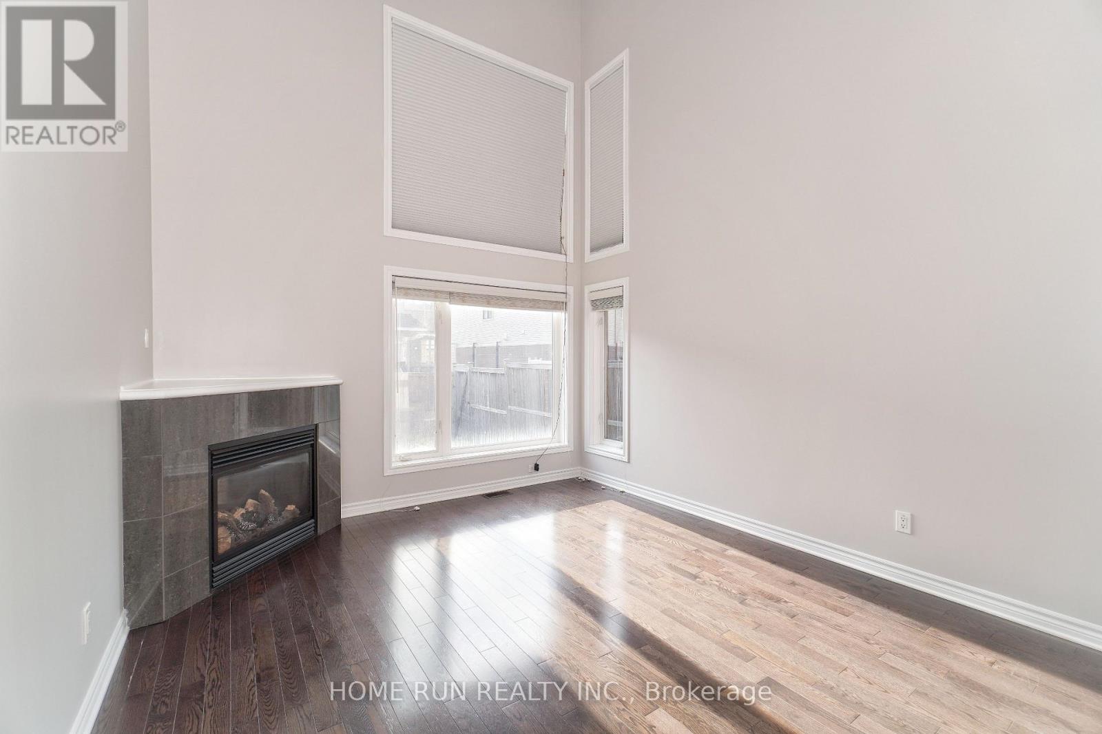 115 Watchhorn Grove, Ottawa, Ontario  K1V 2N3 - Photo 10 - X12430112