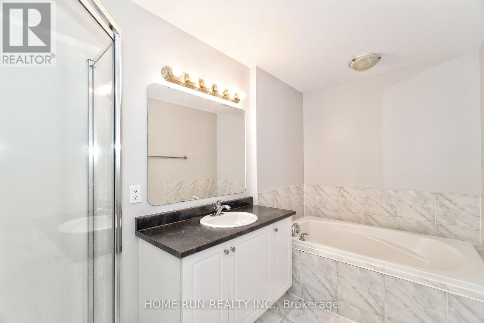 115 Watchhorn Grove, Ottawa, Ontario  K1V 2N3 - Photo 27 - X12430112