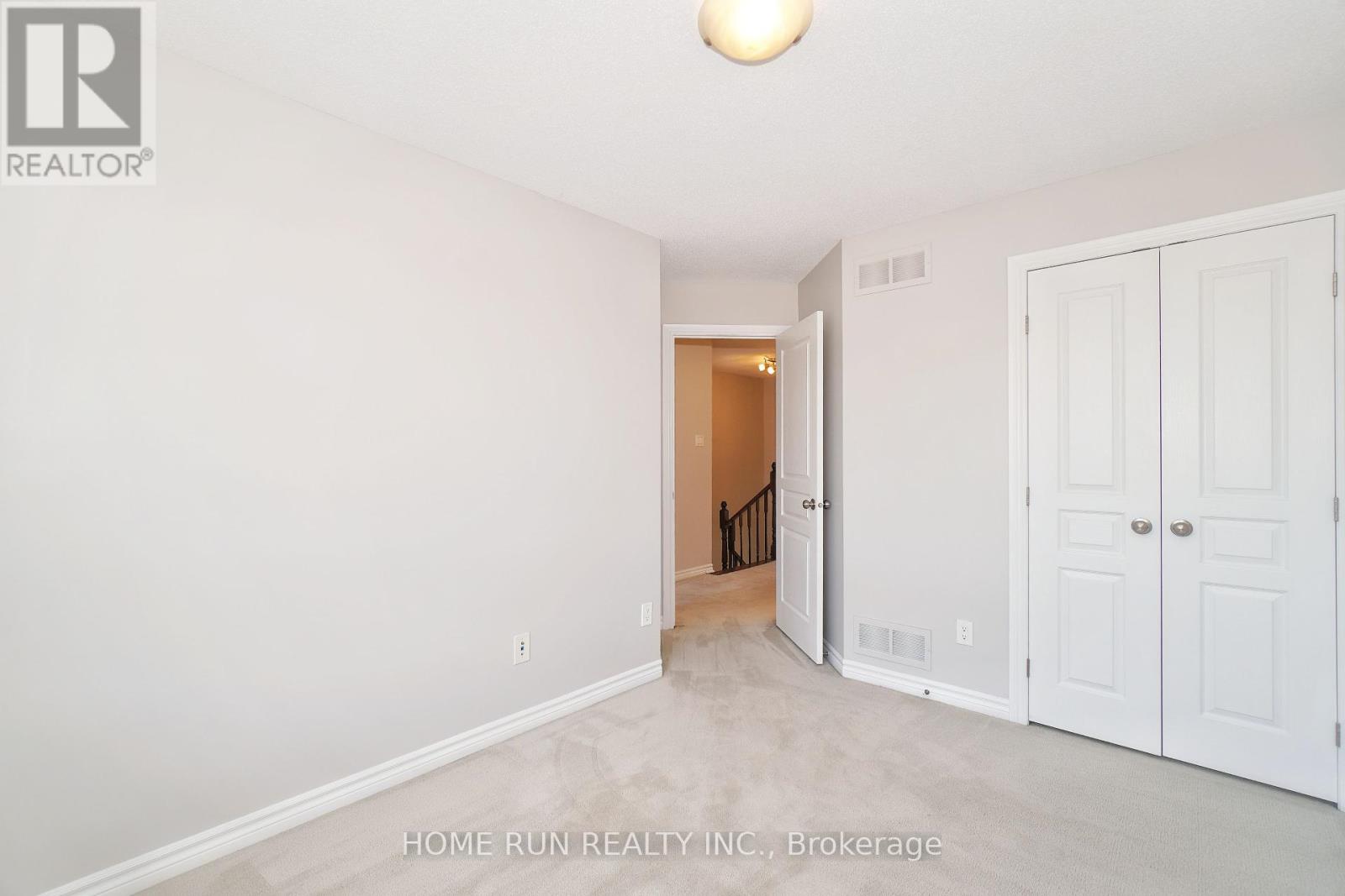 115 Watchhorn Grove, Ottawa, Ontario  K1V 2N3 - Photo 32 - X12430112