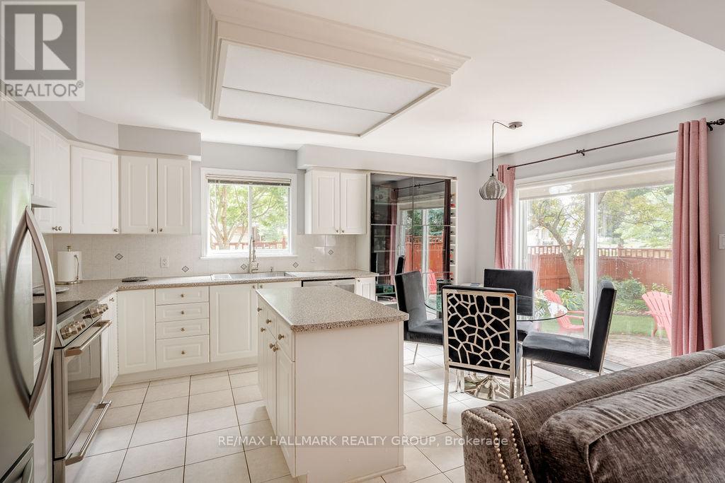 62 Wittingham Drive, Ottawa, Ontario  K2G 6H5 - Photo 13 - X12430116