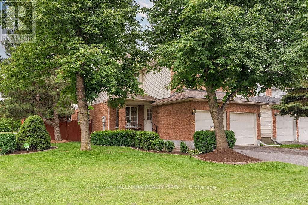 62 Wittingham Drive, Ottawa, Ontario  K2G 6H5 - Photo 2 - X12430116