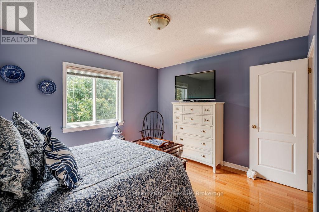 62 Wittingham Drive, Ottawa, Ontario  K2G 6H5 - Photo 30 - X12430116