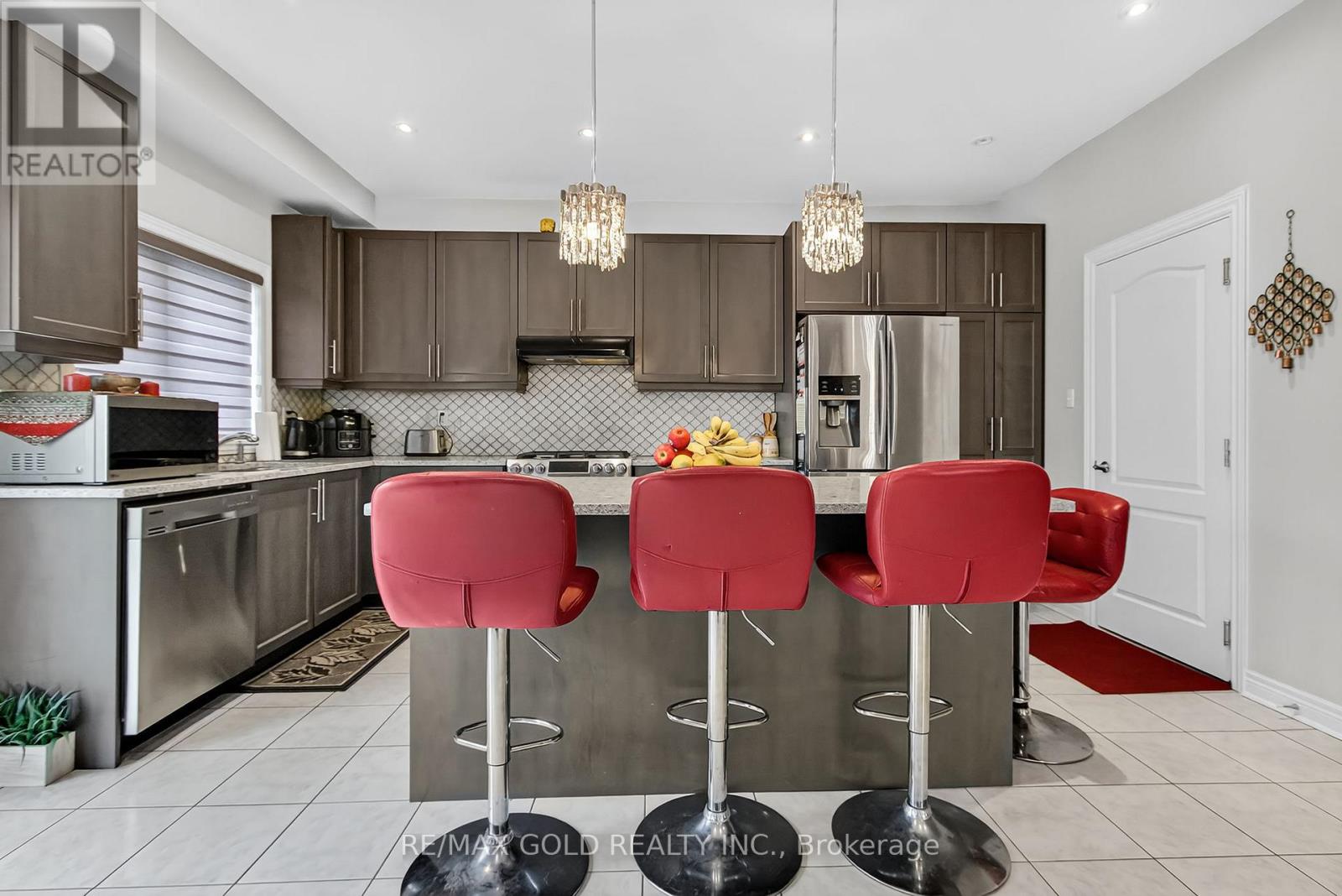 135 Watermill Street, Kitchener, Ontario  N2P 0G4 - Photo 10 - X12430077