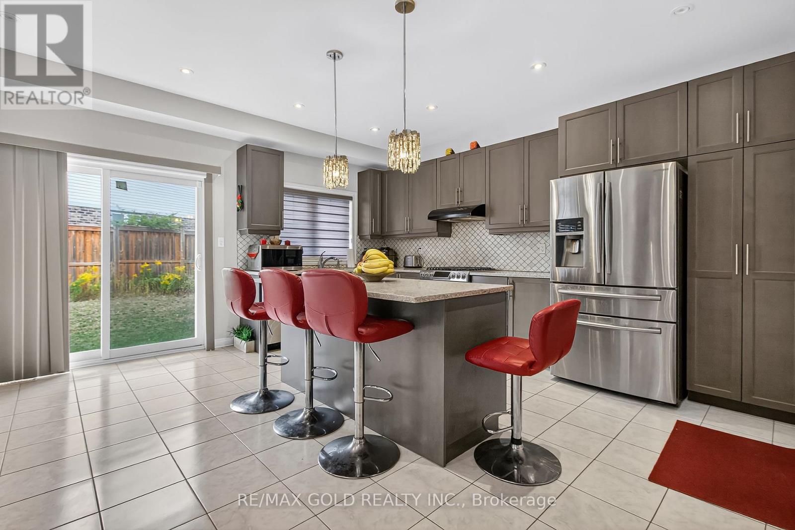 135 Watermill Street, Kitchener, Ontario  N2P 0G4 - Photo 11 - X12430077