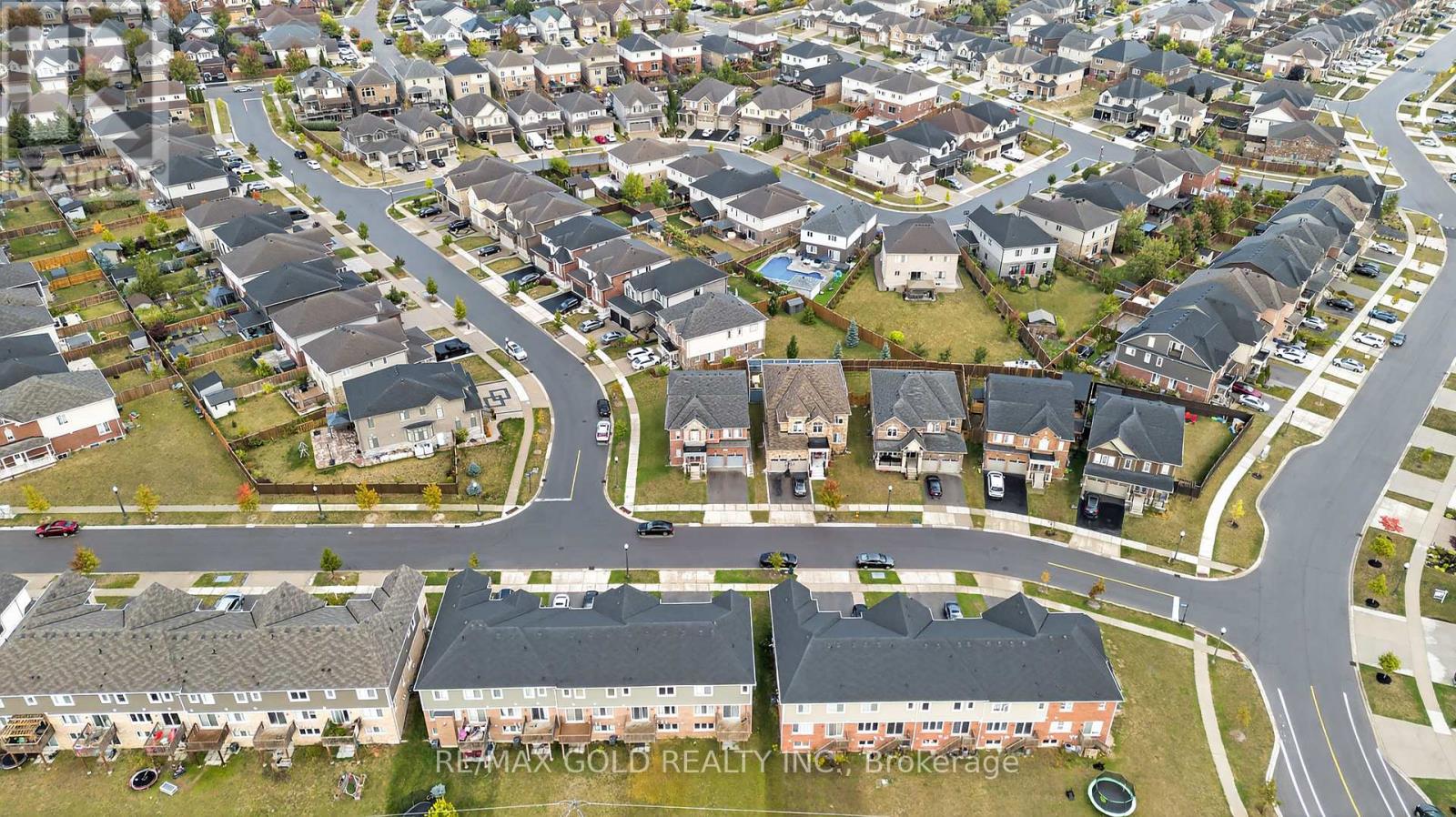 135 Watermill Street, Kitchener, Ontario  N2P 0G4 - Photo 4 - X12430077