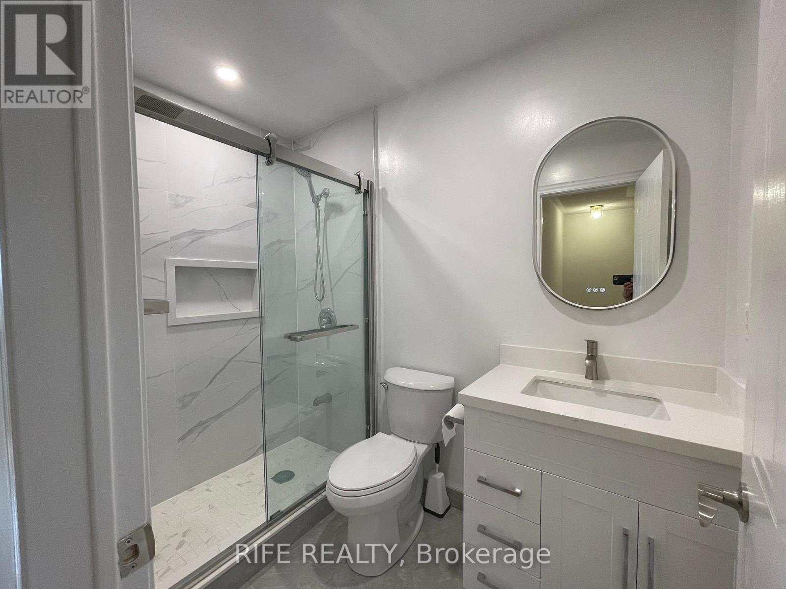 68 Rougehaven Way, Markham, Ontario  L3P 7W5 - Photo 10 - N12392074