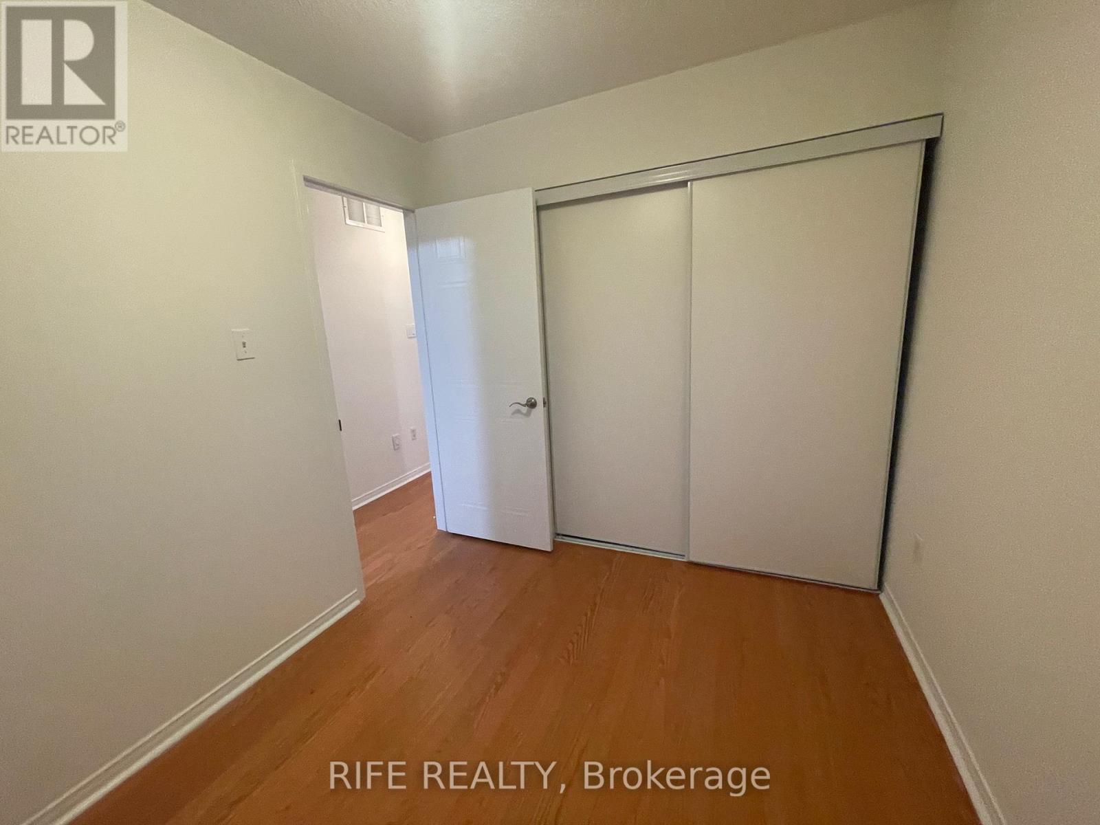 68 Rougehaven Way, Markham, Ontario  L3P 7W5 - Photo 12 - N12392074